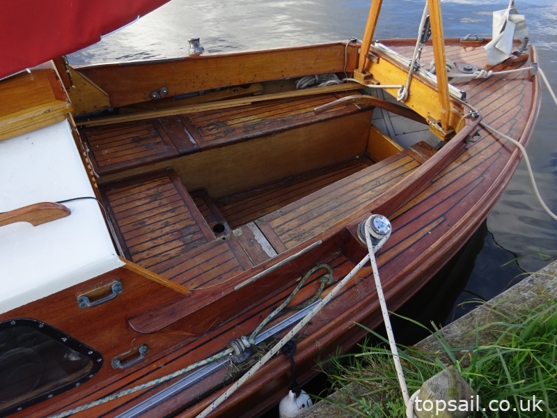 1957 Easticks Stock 21 Sailing Cruiser