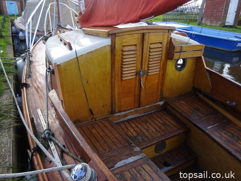 1957 Easticks Stock 21 Sailing Cruiser