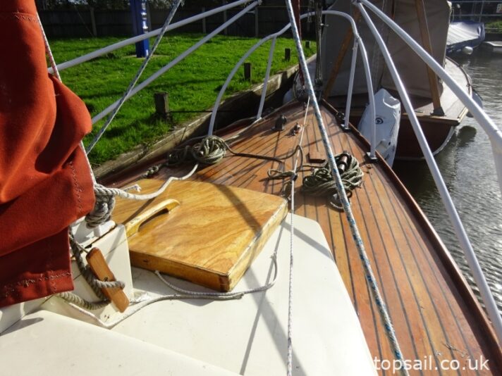 1957 Easticks Stock 21 Sailing Cruiser