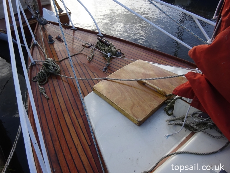 1957 Easticks Stock 21 Sailing Cruiser
