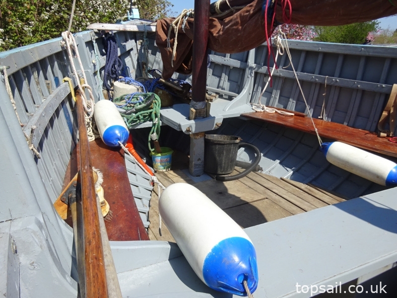 1982 Clinker Lugsail Crab Boat (Trailer available)