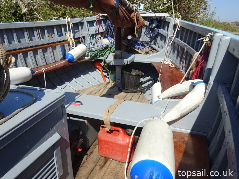 1982 Clinker Lugsail Crab Boat (Trailer available)
