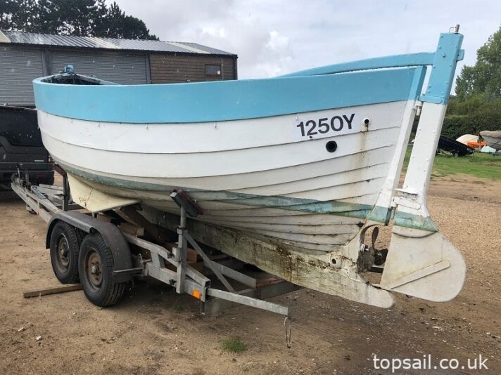 1982 Clinker Lugsail Crab Boat (Trailer available)
