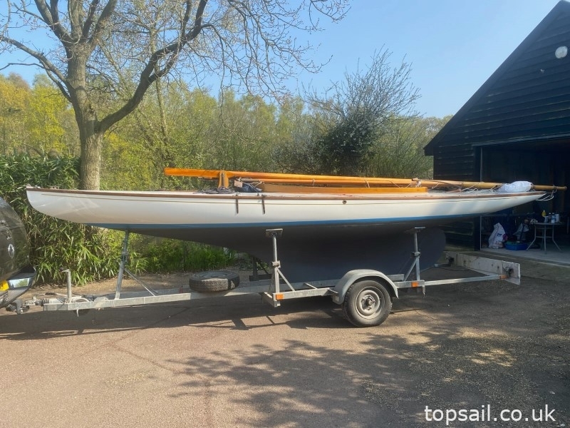 1996 GRP Broads One Design (BOD, Brown Boat) & Trailer