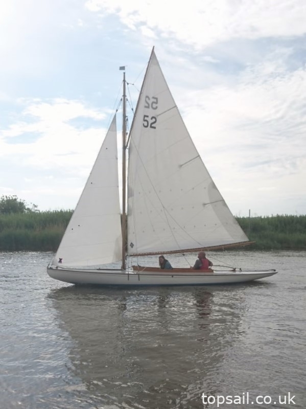 1996 GRP Broads One Design (BOD, Brown Boat) & Trailer