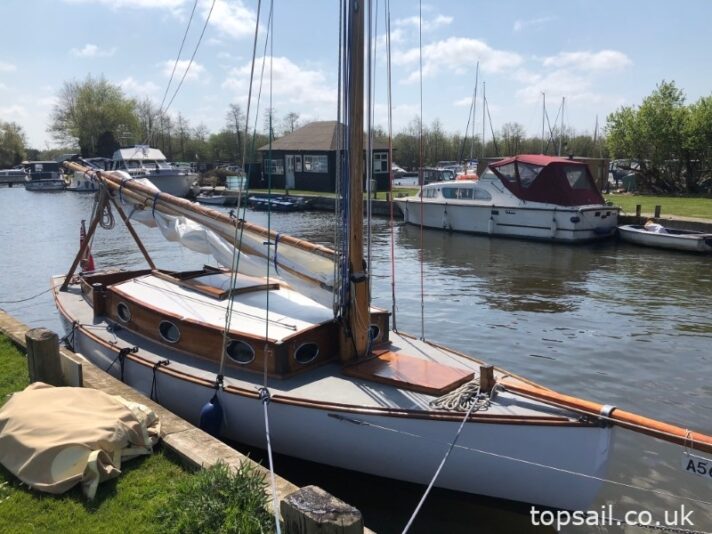 1951 Chumley & Hawke River Cruiser Class #64