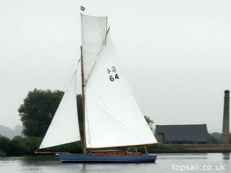 1951 Chumley & Hawke River Cruiser Class #64