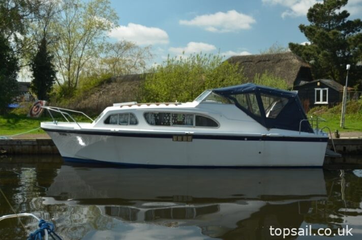 1967 Elysian 27 (Aft Cockpit)