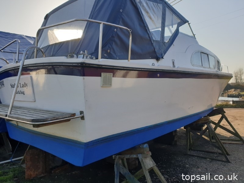 1967 Elysian 27 (Aft Cockpit)