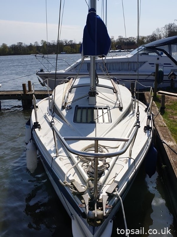 1986 Pegasus 700 (Shallow Fin Keel)