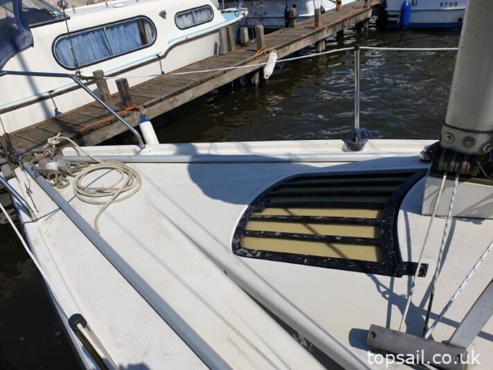 1986 Pegasus 700 (Shallow Fin Keel)