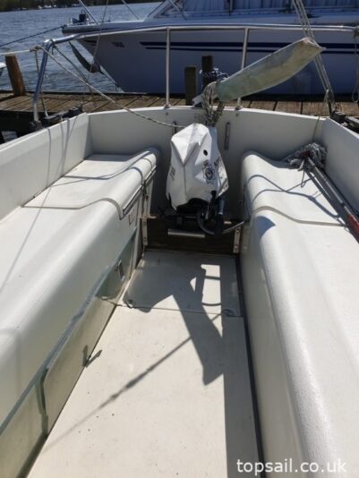 1986 Pegasus 700 (Shallow Fin Keel)