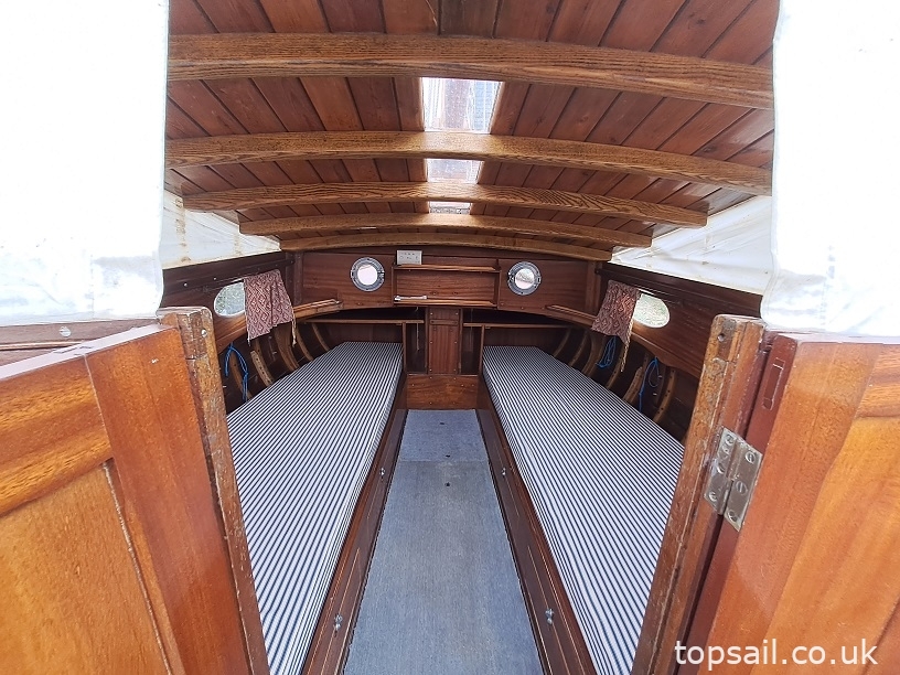1938 Ernest Woods River Cruiser Class (With Trailer)