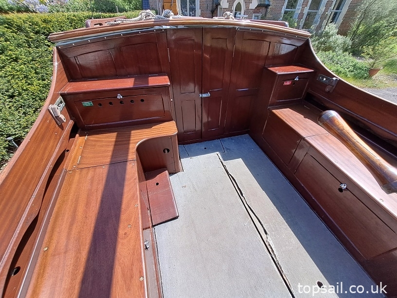 1938 Ernest Woods River Cruiser Class (With Trailer)