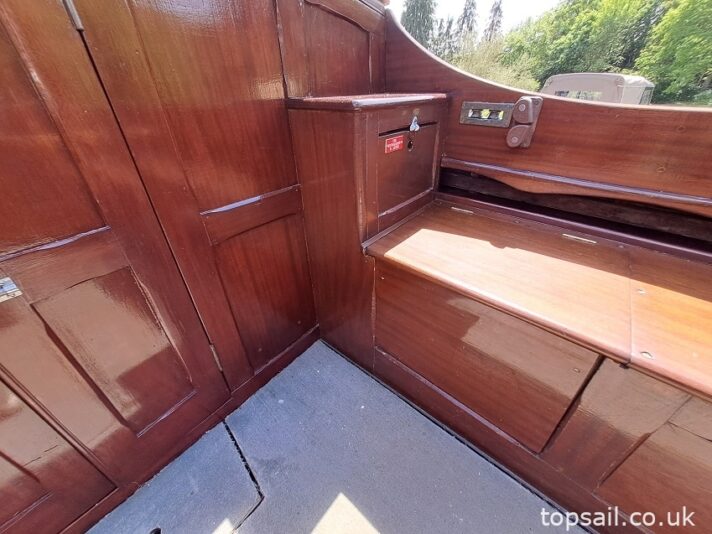 1938 Ernest Woods River Cruiser Class (With Trailer)