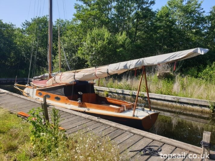 1986 Easticks 28′ Custom Built River Cruiser