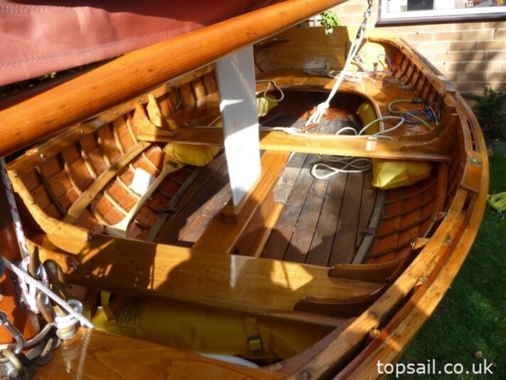 2011 Classic Clinker Lugsail Dinghy & Trailer