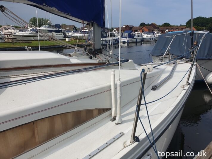 1991 Pegasus 800 (Wing Keel, Separate Heads Compartment!)