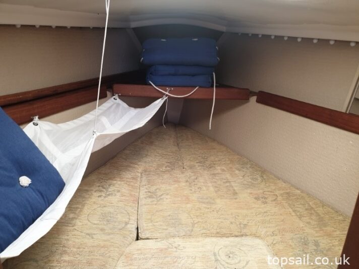 1991 Pegasus 800 (Wing Keel, Separate Heads Compartment!)