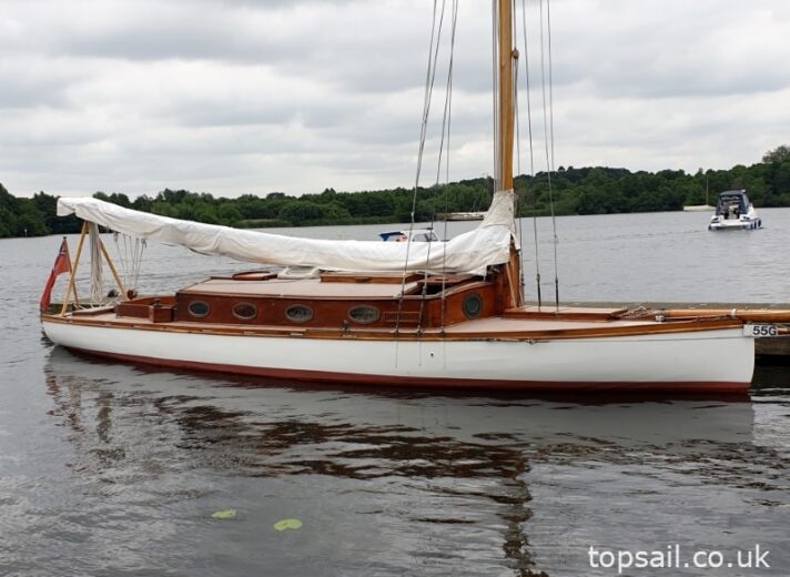 1905 “Dragonfly” 45′ Bunn Edwardian Cruising Yacht