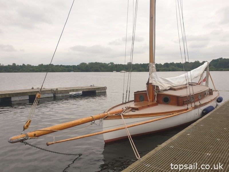 1905 “Dragonfly” 45′ Bunn Edwardian Cruising Yacht
