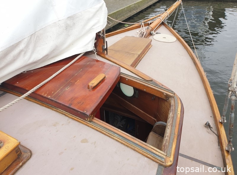 1905 “Dragonfly” 45′ Bunn Edwardian Cruising Yacht