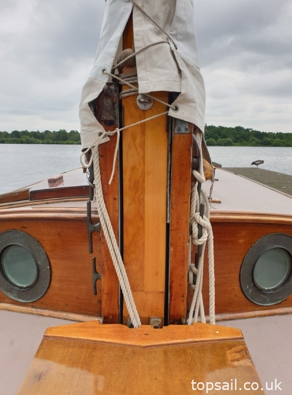1905 “Dragonfly” 45′ Bunn Edwardian Cruising Yacht
