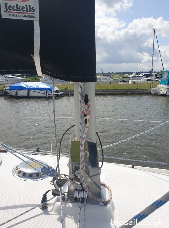2005 Sportina 730