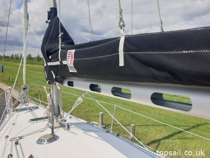 2005 Sportina 730
