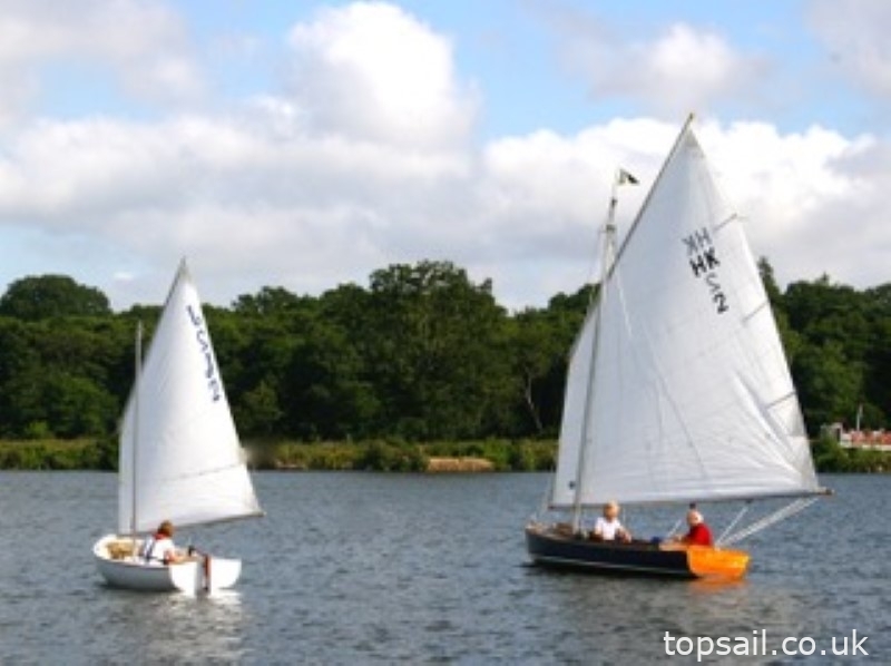 2014 Jubilee Lugsail Dinghy & Trailer