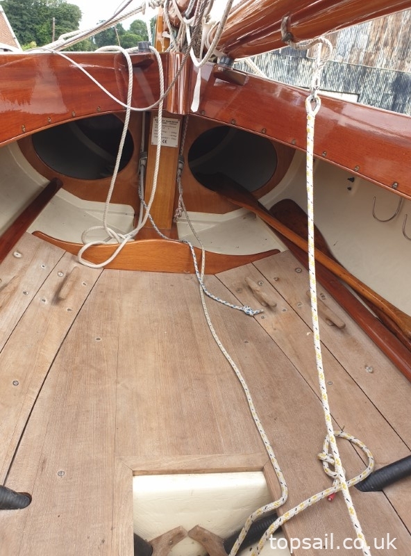 2003 Broads One Design (BOD, Brown Boat) & Trailer (GRP)