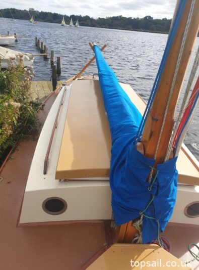 1981 Easticks 28 River Cruiser #411 (GRP Hull)