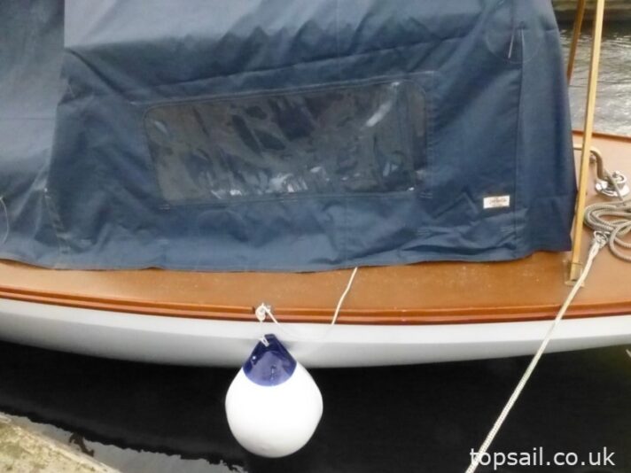 1981 Easticks 28 River Cruiser #411 (GRP Hull)