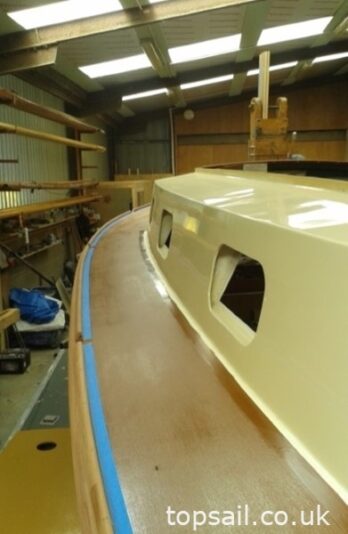 1981 Easticks 28 River Cruiser #411 (GRP Hull)