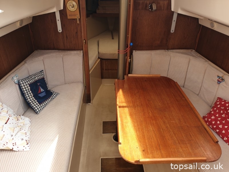 1987 Pegasus 700 (Lifting Keel)