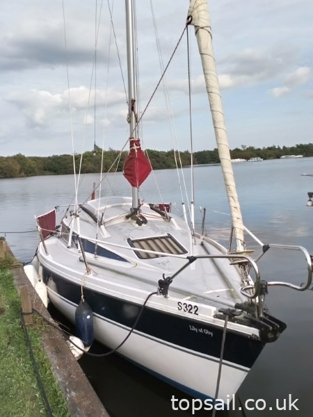 1981 Pegasus 700 (Shallow Fin Keel)