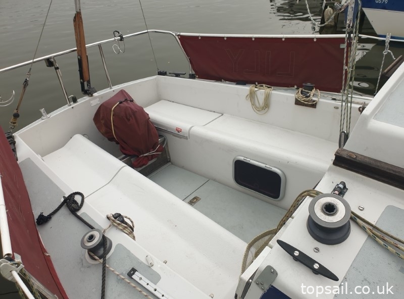1981 Pegasus 700 (Shallow Fin Keel)