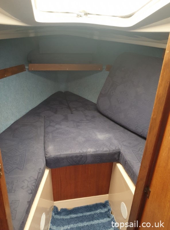 1981 Pegasus 700 (Shallow Fin Keel)