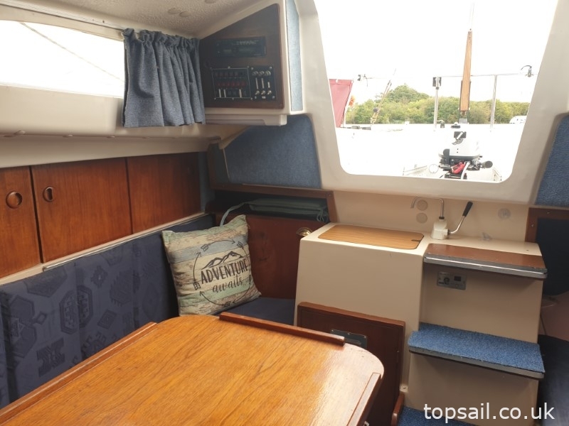 1981 Pegasus 700 (Shallow Fin Keel)