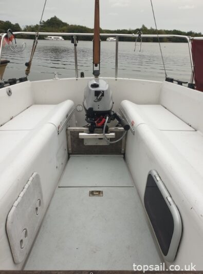 1981 Pegasus 700 (Shallow Fin Keel)