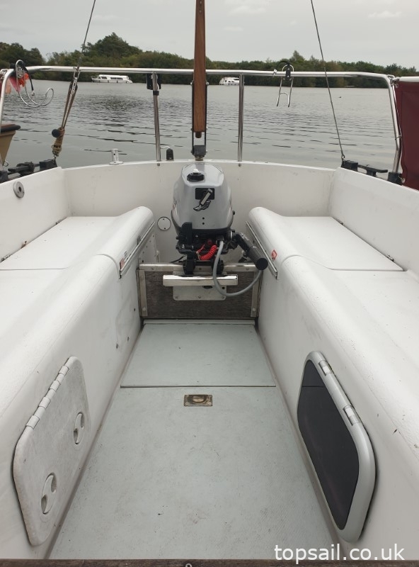 1981 Pegasus 700 (Shallow Fin Keel)