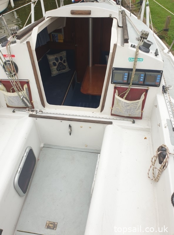 1981 Pegasus 700 (Shallow Fin Keel)