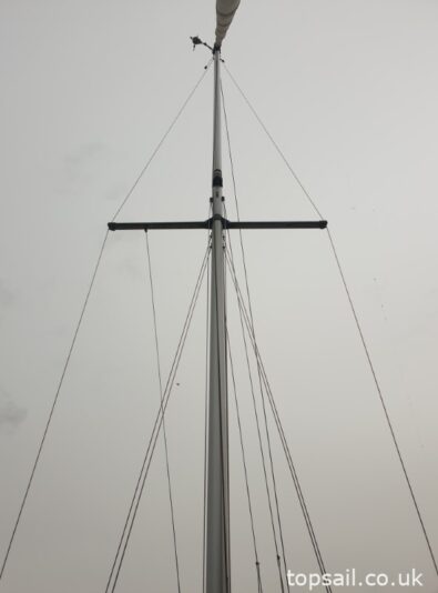 1981 Pegasus 700 (Shallow Fin Keel)