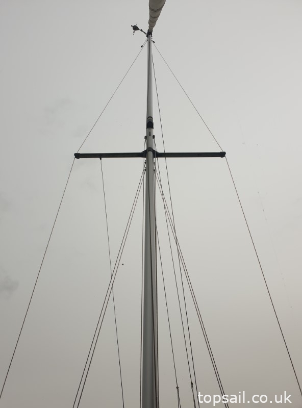 1981 Pegasus 700 (Shallow Fin Keel)
