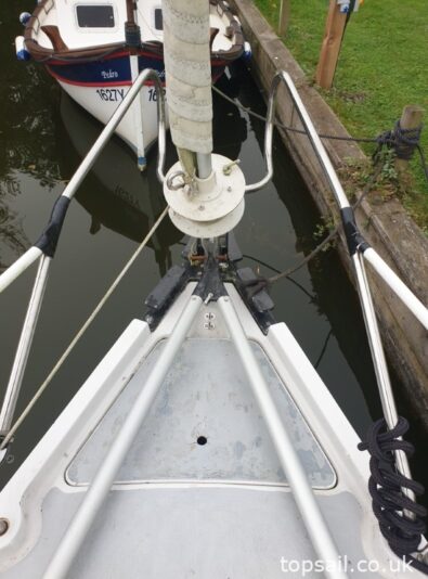 1981 Pegasus 700 (Shallow Fin Keel)