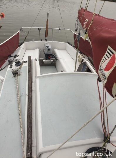 1981 Pegasus 700 (Shallow Fin Keel)
