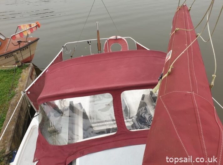 1981 Pegasus 700 (Shallow Fin Keel)