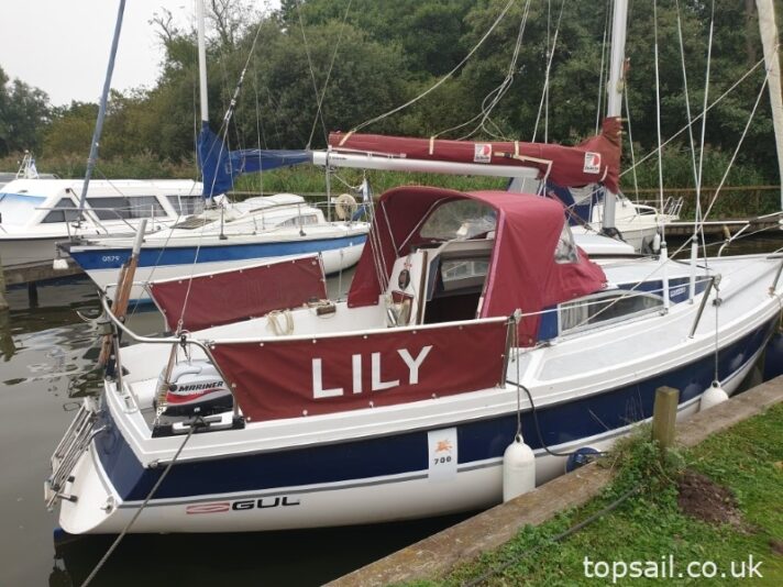 1981 Pegasus 700 (Shallow Fin Keel)