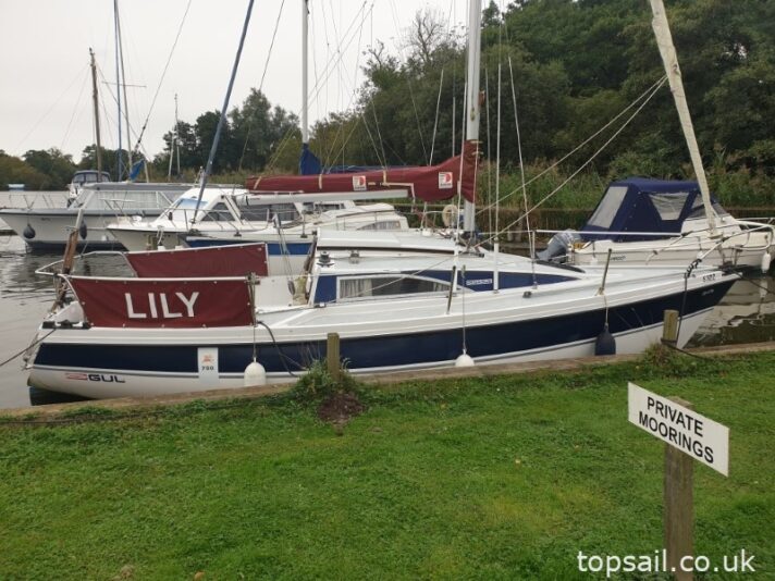 1981 Pegasus 700 (Shallow Fin Keel)