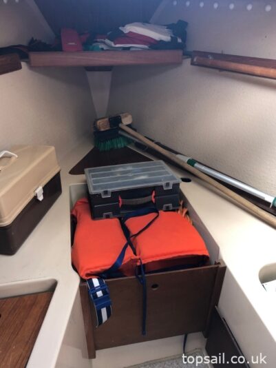 1989 Pegasus 700 (Wing Keel, Diesel Inboard)